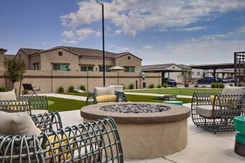 Outdoor firepit and lounge area